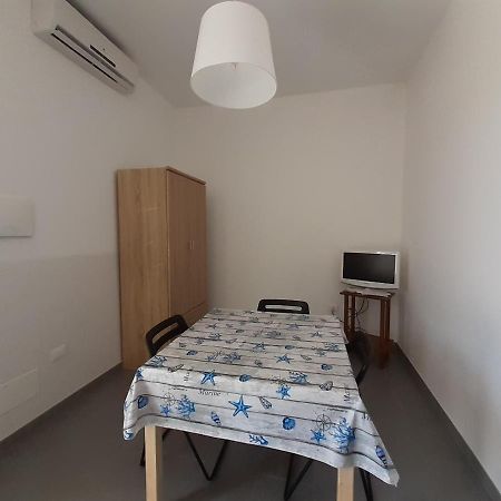Ferienwohnung Da Francesco Pulsano Exterior foto